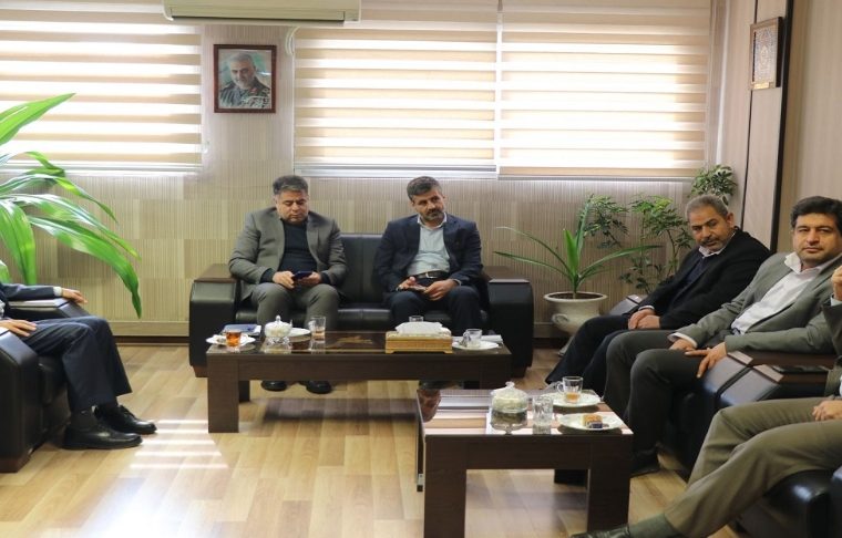 دیدار نماینده حوزه انتخابیه فلاورجان با مدیر جدید مخابرات منطقه اصفهان