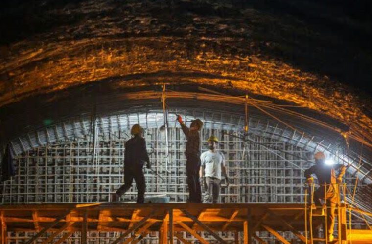 بهره‌برداری آزمایشی از بخش شمالی خط دوم مترو اصفهان در نیمه نخست سال آینده