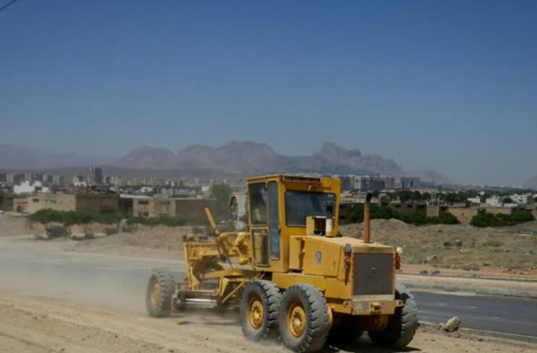 احداث خیابان ۲۴۰۰ متری حدفاصل خیابان های «شهید صادقی» و «رزمندگان» طی سال آینده احداث خیابان ۲۴۰۰ متری حدفاصل خیابان های «شهید صادقی» و «رزمندگان» طی سال آینده