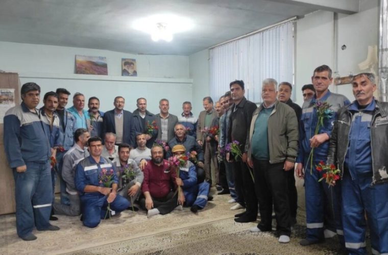 تقدیر مدیر امور آب و فاضلاب خمینی شهر از کارکنان حوادث و تعمیرات منطقه