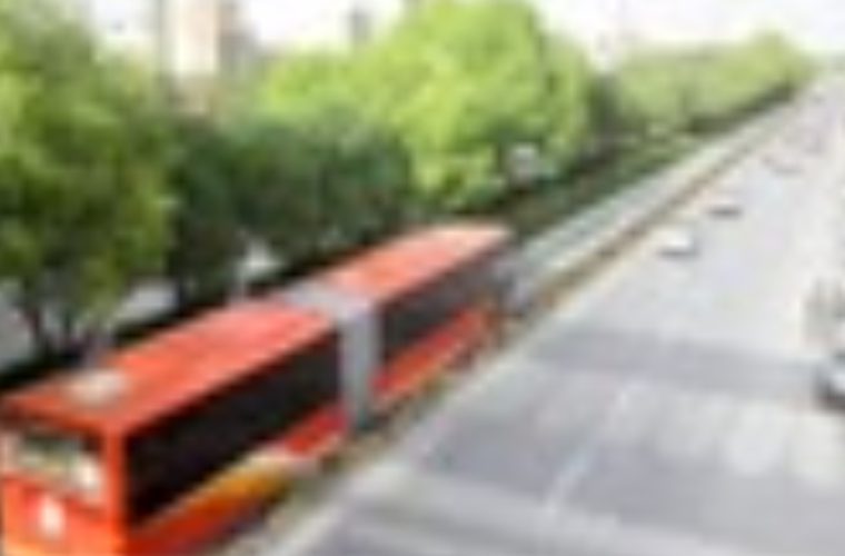 ورود ۶ دستگاه اتوبوس ۱۸ متری به توقف‌گاه شهید مهرابی