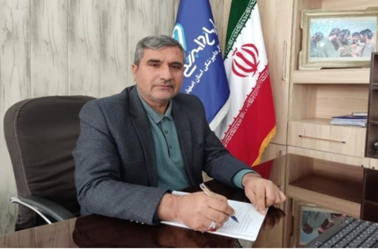 واکسیناسیون طیور روستایی علیه بیماری نیوکاسل در اصفهان آغاز شد