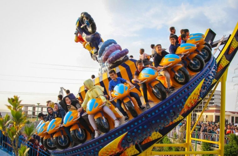 استقبال ۵۵ هزار نفری از ابرسازه‌های تفریحی اصفهان در قالب اردوهای تفریحی