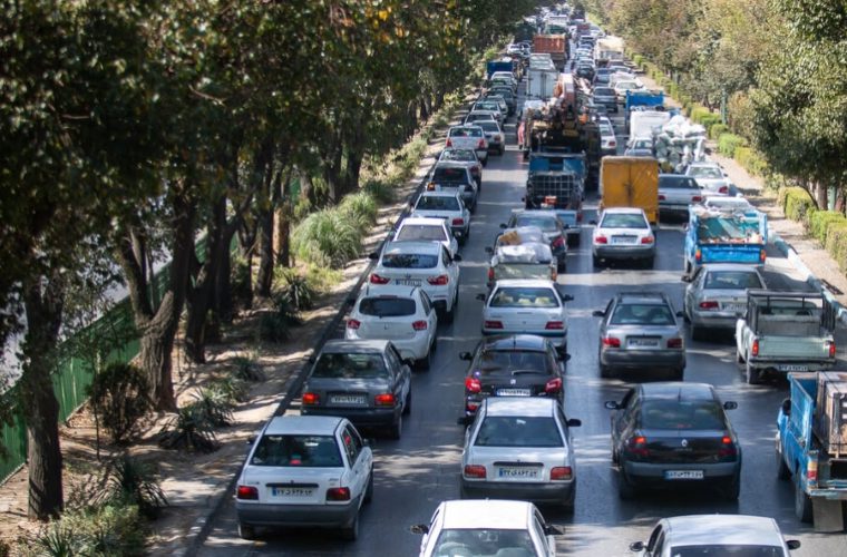 فعالیت خودروهای ثبت تخلف در روزهای پایانی سال به‌همراه پلیس راهور