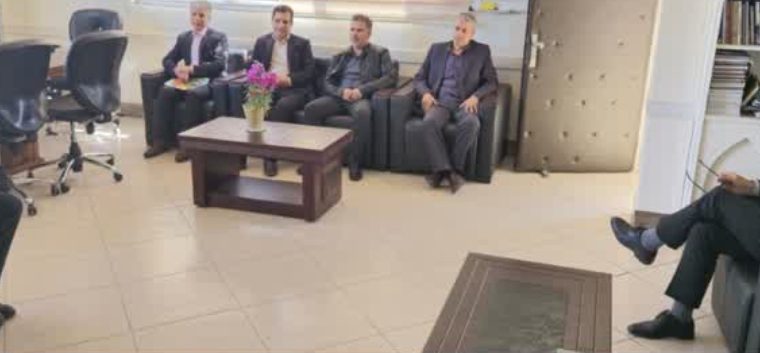 تأکید بر تقویت همکاری دامداران و ارتقای بهره‌وری دامپروری با سازمان تعاون روستایی