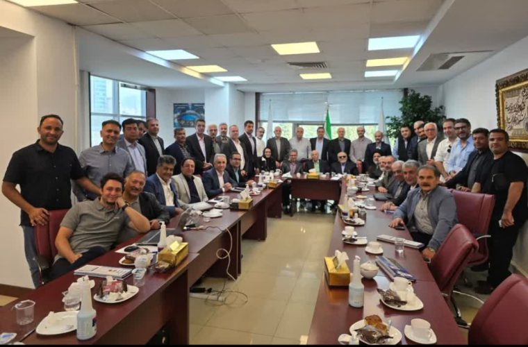 برگزاری نشست کارشناسی تعیین قیمت شیرخام در سال ۱۴۰۴