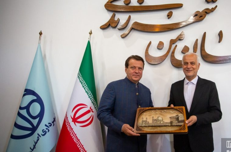 عقد خواهرخواندگی «اصفهان» و «کازان»، آغازگر تبادلاتی چشمگیر برای دو شهر