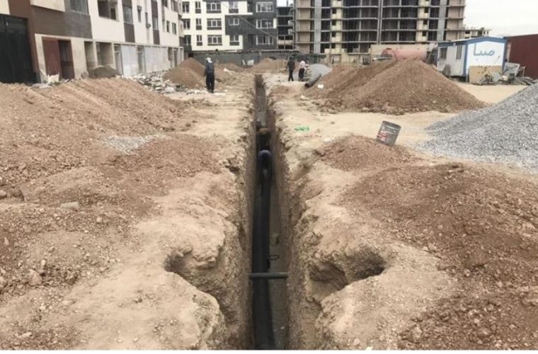 توسعه و اصلاح بیش از ۶۴۰ متر شبکه فاضلاب شهر بهارستان