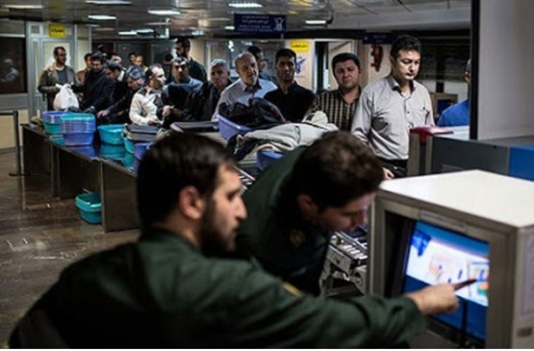 جا ماندن کیف دلار از پرواز جا ماندن کیف دلار از پرواز