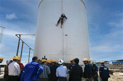 دسترسی به ارتفاع با طناب صنعتی بر اساس استاندارد ایراتا دسترسی به ارتفاع با طناب صنعتی بر اساس استاندارد ایراتا