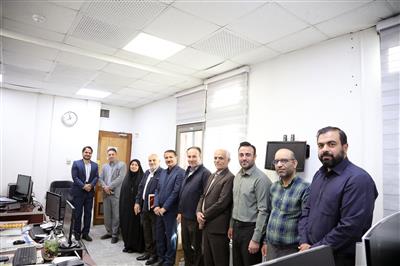 دیدار مدیرعامل نفت و گاز مارون با کارکنان روابط عمومی دیدار مدیرعامل نفت و گاز مارون با کارکنان روابط عمومی