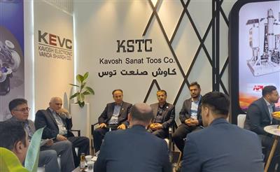 بازدید مدیر عامل نفت و گاز مارون از نمایشگاه بیست و نهم بازدید مدیر عامل نفت و گاز مارون از نمایشگاه بیست و نهم