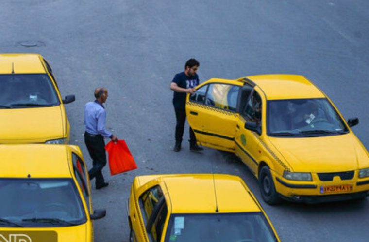 توزیع برچسب نرخ کرایه تاکسی‌ها در اصفهان