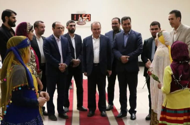 تجلیل از معلمانِ آینده ساز در ناحیه ۳ اصفهان