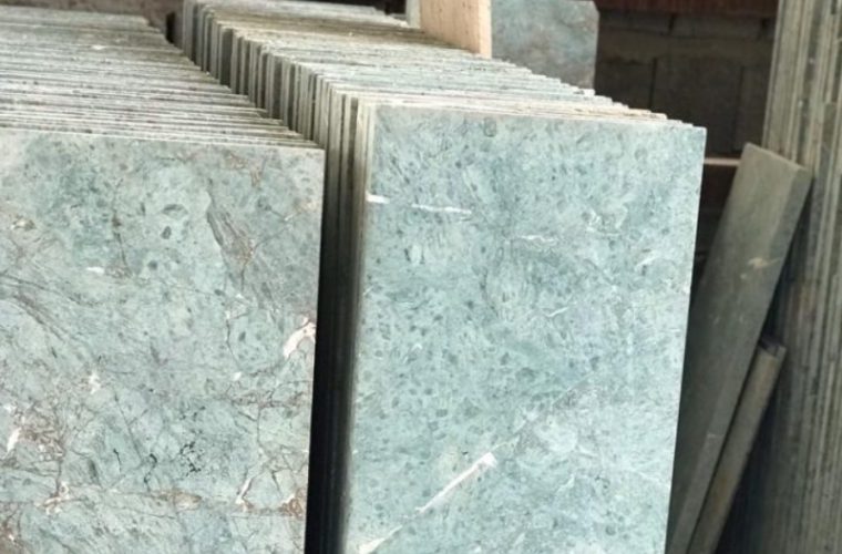 مجازات متقلب در فروش سنگ ساختمانی مجازات متقلب در فروش سنگ ساختمانی