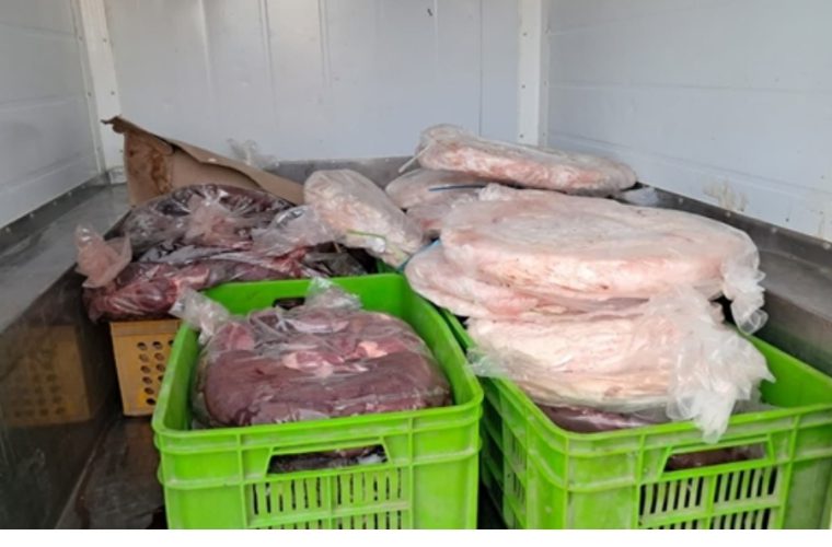 کشف و معدوم سازی ۱۷۵ کیلوگرم فرآورده خام دامی غیر قابل مصرف در شهرستان نطنز