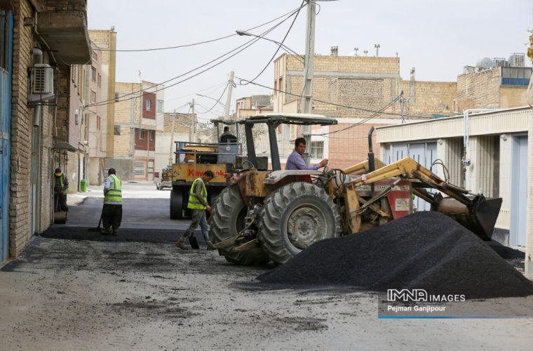 روکش آسفالت معابر فرعی منطقه ۷ با ۱۰ میلیارد تومان اعتبار روکش آسفالت معابر فرعی منطقه ۷ با ۱۰ میلیارد تومان اعتبار