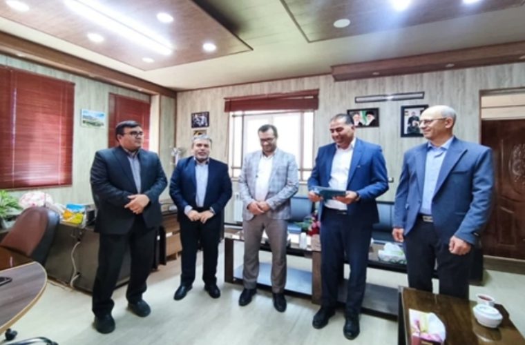 انتصاب دکتر نصرت اله اصلانی به عنوان سرپرست شبکه دامپزشکی شهرستان فریدون شهر انتصاب دکتر نصرت اله اصلانی به عنوان سرپرست شبکه دامپزشکی شهرستان فریدون شهر