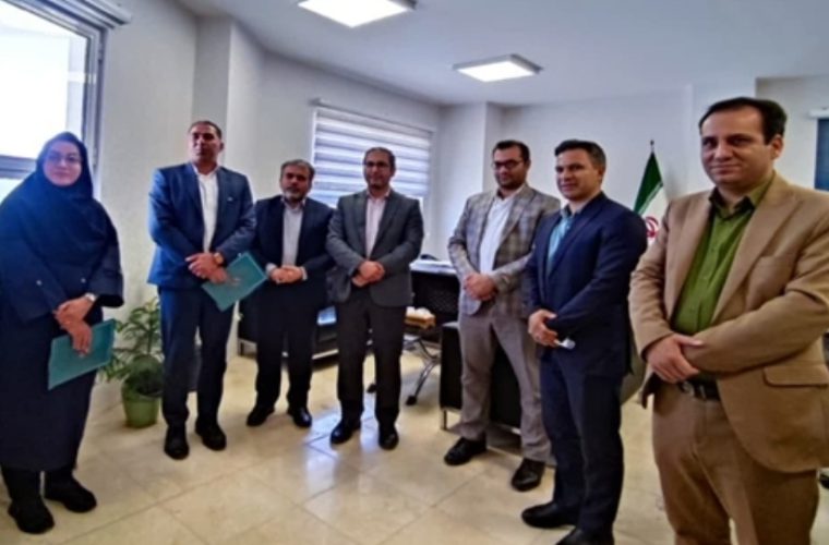 انتصاب مهندس هادی اصلانی به عنوان سرپرست شبکه دامپزشکی شهرستان بویین میاندشت انتصاب مهندس هادی اصلانی به عنوان سرپرست شبکه دامپزشکی شهرستان بویین میاندشت