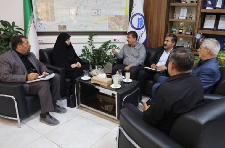 بررسی مسائل آبی کوهپایه در نشست مسئولان این شهرستان با مدیرعامل آبفای استان اصفهان