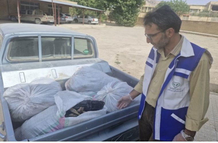کشف و ضبط بیش از ۲۰۰ کیلوگرم کله پاچه غیر بهداشتی در شهرستان سمیرم کشف و ضبط بیش از ۲۰۰ کیلوگرم کله پاچه غیر بهداشتی در شهرستان سمیرم