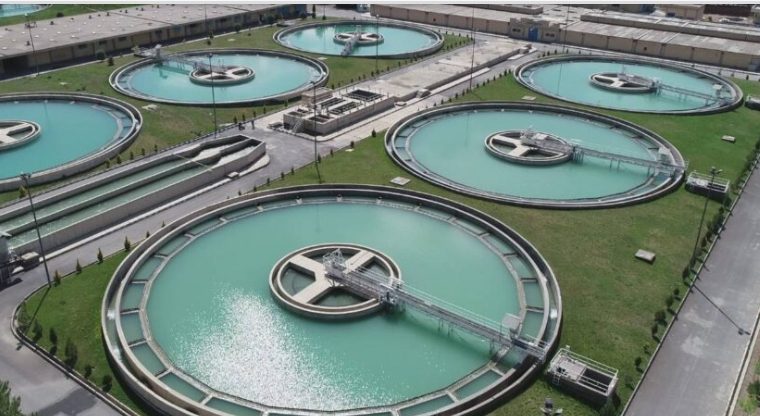 ۱/۴۷۰/۰۰۰/۰۰۰لیتر در شبانهروز؛ مصرف آب اصفهانیها در روزهای داغ تابستان ۱/۴۷۰/۰۰۰/۰۰۰لیتر در شبانهروز؛ مصرف آب اصفهانیها در روزهای داغ تابستان