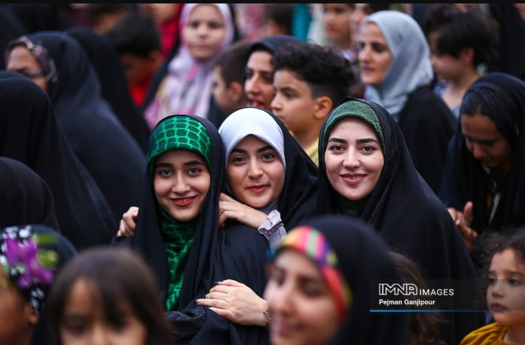 برپایی پاتوق‌های دخترانه در ۸ محله منطقه ۱۲