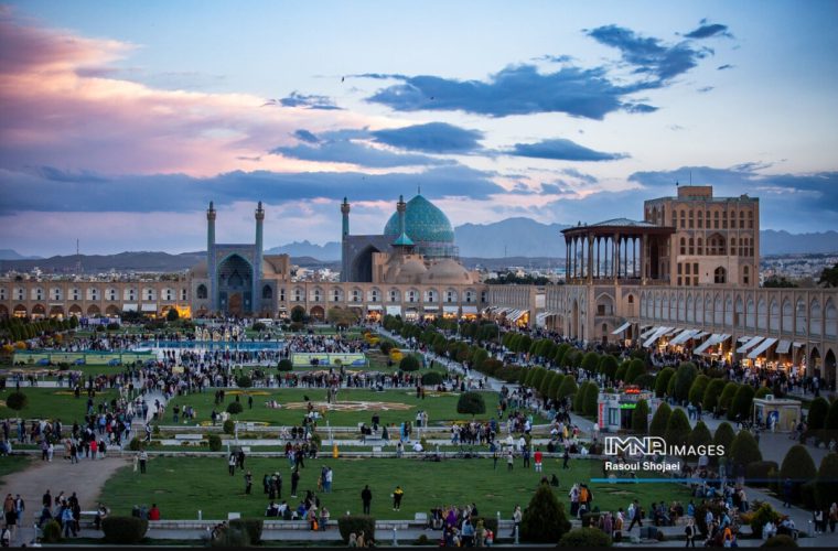 اجرای طرح نظافت هوشمند میدان امام(ره) تا ۳ ماه آینده اجرای طرح نظافت هوشمند میدان امام(ره) تا ۳ ماه آینده