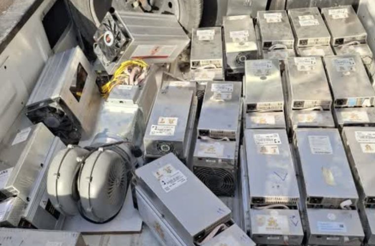 تعزیرات با جدیت پیگیر جمع آوری مانیرهای قاچاق تعزیرات با جدیت پیگیر جمع آوری مانیرهای قاچاق