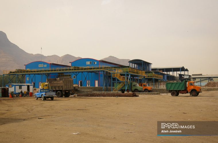 بهره‌برداری از خط تولید روزانه ۱۲۰ تُن کود در اصفهان تا پایان سال جاری