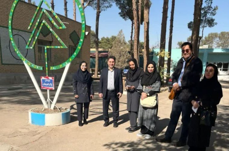 بازدید معاون پیشگیری و بازتوانی اعتیاد سازمان بهزیستی کشور از مرکز اقامتی درمان اعتیاد (TC) در اصفهان بازدید معاون پیشگیری و بازتوانی اعتیاد سازمان بهزیستی کشور از مرکز اقامتی درمان اعتیاد (TC) در اصفهان