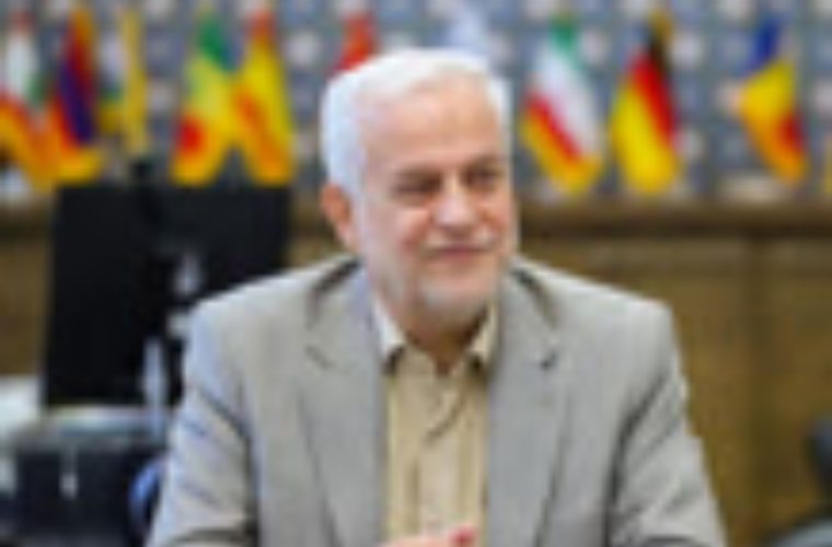 تجهیز گسترده پلاکهای شهری به شناسههای هوشمند، بستر ارائه خدمات دقیق، سریع و شفاف را فراهم کرده است. تجهیز گسترده پلاکهای شهری به شناسههای هوشمند، بستر ارائه خدمات دقیق، سریع و شفاف را فراهم کرده است.