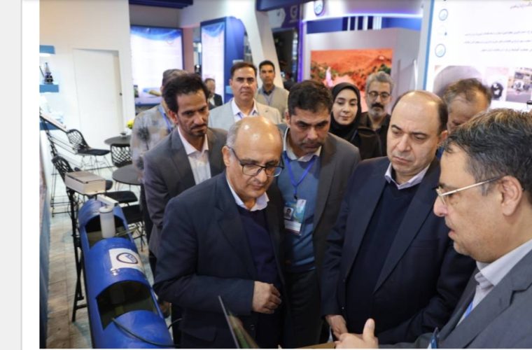 تمجید معاون وزیر نیرواز ارائه طرح بومیسازی بازسازی شبکه فاضلاب بدون حفاری توسط آبفای اصفهان در نمایشگاه ملی پژوهش تمجید معاون وزیر نیرواز ارائه طرح بومیسازی بازسازی شبکه فاضلاب بدون حفاری توسط آبفای اصفهان در نمایشگاه ملی پژوهش