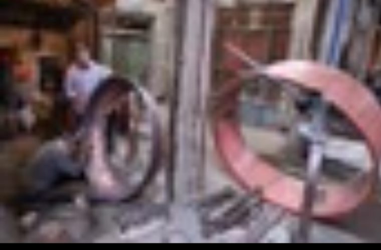 وجود بیش از ۷۰۰ کارگاه طلاسازی در هسته مرکزی اصفهان؛ ساماندهی مشاغل آلاینده آغاز شد وجود بیش از ۷۰۰ کارگاه طلاسازی در هسته مرکزی اصفهان؛ ساماندهی مشاغل آلاینده آغاز شد