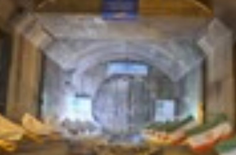 فاز نخست خط دو مترو اصفهان تا پایان سال آماده بهرهبرداری آزمایشی میشود فاز نخست خط دو مترو اصفهان تا پایان سال آماده بهرهبرداری آزمایشی میشود